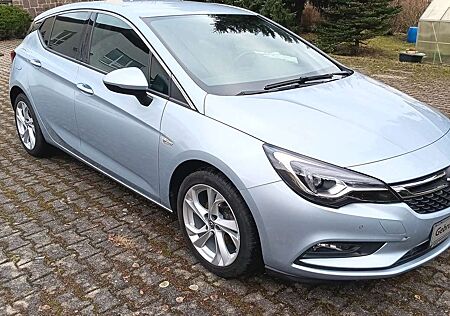Opel Astra Dynamic, AFL, Klimaaut, PDC, SHV, Kamera v+h