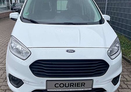 Ford Transit Courier Limited