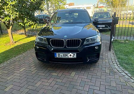 BMW X3 xDrive20d M Paket Aut. Panorama Leder Xenon