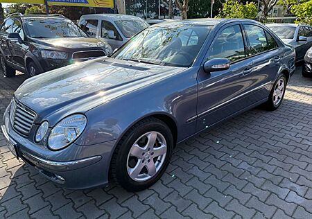 Mercedes-Benz E 240 E -Klasse Lim. *1HAND*SCHECKHEFT
