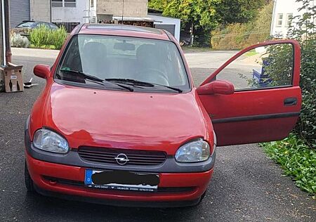 Opel Corsa 12V Edition 100