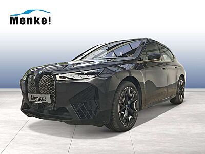BMW iX xDrive40   Sportpaket B&W Surround Head-Up