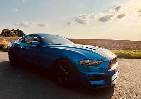 Ford Mustang Fastback 2.3 Eco Boost Aut.