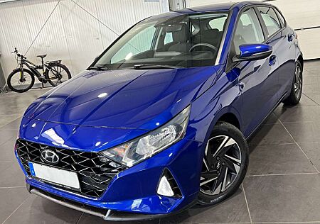 Hyundai i20 1.0 **Navi*Kamera*SHZ*PDC*Temp*BT**
