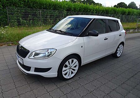 Skoda Fabia 1.2l TSI Cool Edition / 1-Hand / Klima