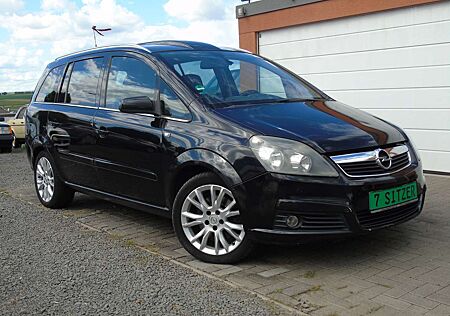 Opel Zafira AUTOMATIK*150 PS*LEDER*PANORAMADACH*SCHECKHEFT