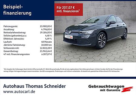 VW Golf Volkswagen VIII United 1.5 eTSI DSG STH/NAV/ACC KLIMA LED NA