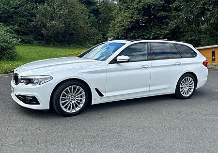 BMW 530d 530 5er Touring Diesel Touring Aut. Sport Line