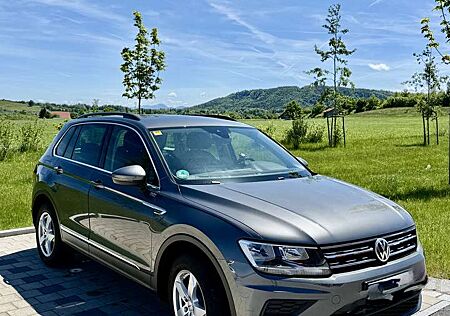 VW Tiguan Volkswagen Comfortline 1,4 TSI 4Motion AHK