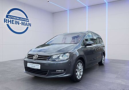 VW Sharan Volkswagen Highline BMT DSG LED AHK 7-Sitzer Pano 2.Hand