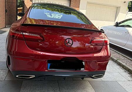 Mercedes-Benz E 200 (238.342)