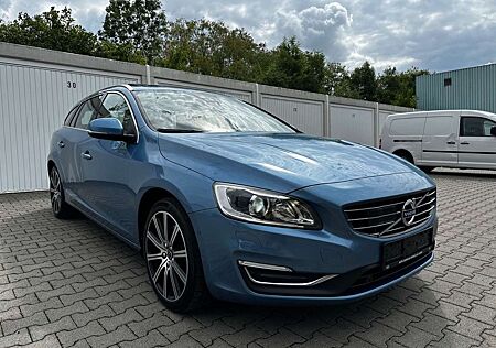 Volvo V60 T6 Summum AWD Polestar *1.Hand*Scheckheft*
