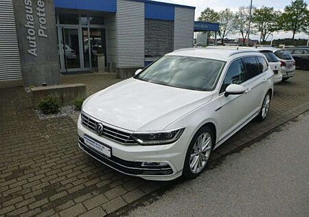 VW Passat Variant Volkswagen Passat V.2.0TDI Highline R-Line Paket 19"AHK LED