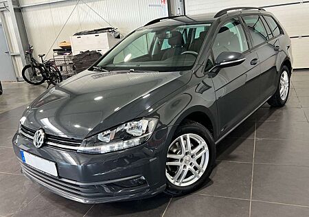 VW Golf Volkswagen VII 1.6 TDi Variant **Navi*SHZ*PDC*Temp**