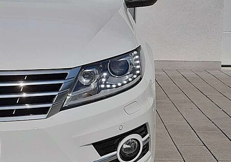 VW CC Volkswagen DSG 4Motion/3xR-Line/Pano/Dynaudio/Kam/18"