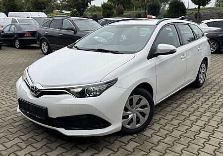 Toyota Auris 1.33 Dual-VVT-i Touring Sports Cool