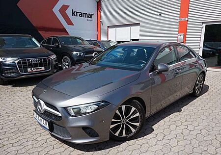 Mercedes-Benz A 180 d Limousine 8G-Tronic Style Kamera/LED