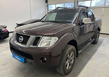 Nissan Navara Pickup 4x4 2.5 dCi Double Cab PLATINUM EVO*R-KAM*