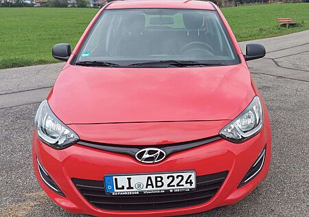 Hyundai i20 gebraucht kaufen Hyundai i20 1.2 Classic