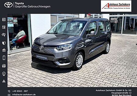 Toyota Pro Ace Proace City Verso L1 1,2-L Shuttle + AHK + Navi