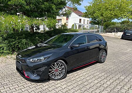 Kia Cee'd Ceed / 1.5 TGDI DCT GT Line