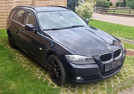 BMW 320i 320 Touring