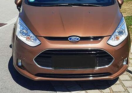 Ford B-Max 1.0 EcoBoost Titanium