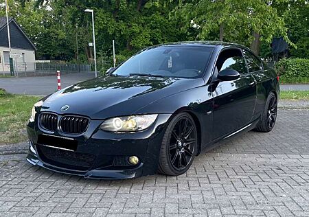 BMW 325 M-Paket Bi-Xenon CIC-Navi