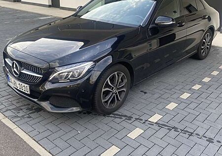 Mercedes-Benz C 300 (205.048)