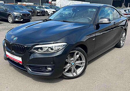 BMW 220 d Coupé Sport Line Leder LED Navi Pano LM 18"