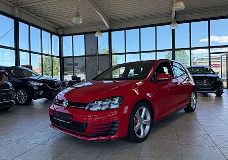VW Golf Volkswagen VII Lim. GTI Performance BMT