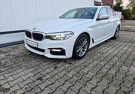 BMW 520 d*NAVI*HUD*M SPORT*HiFi*KAMERA*LED