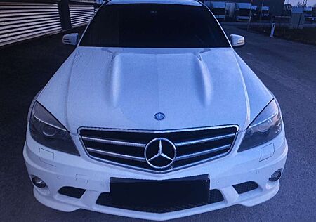 Mercedes-Benz C 63 AMG 7G-TRONIC
