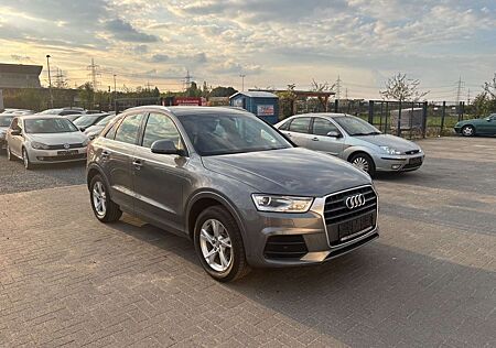 Audi Q3 sport*XENON*NAVI*8XALUS*SCHECKHEFT*