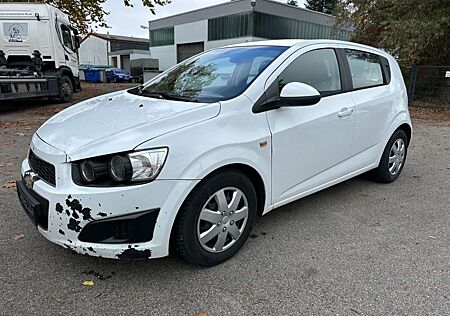 Chevrolet Aveo Schrägheck LT EURO 5 AHK HU/AU 10.2025