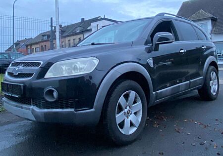 Chevrolet Captiva 2.0 4WD 7 Sitzer Automatik LT