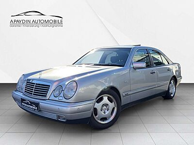 Mercedes-Benz E 230 Avantgarde Lim. Aut. 1.HAND/XENON/NAVI/GSD