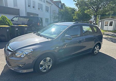 Hyundai i30 i30cw 1.6 CRDi Edition Plus