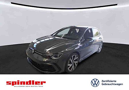 VW Golf Volkswagen VIII R-Line 1.5 eTSI DSG / Matrix, IQ.Drive