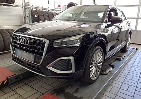 Audi Q2 advanced 35 TFSI 110kW S tronic LED Klima