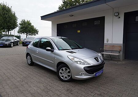 Peugeot 206 + Generation 1.1i KLIMA+ZV+SERVO+1.Hd+Org.83.Tkm