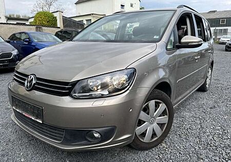 VW Touran Volkswagen Comfortline AHK Navi SHZ PDC Family-Paket