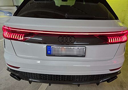 Audi RS Q8 TFSI quattro tiptronic