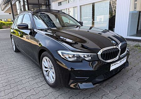 BMW 320 d Aut Touring Leder Kamera Panorama-SD ACC