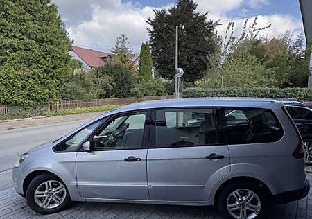 Ford Galaxy 2.0 Ambiente/ TÜV NOv 2026/ 7 SITZER