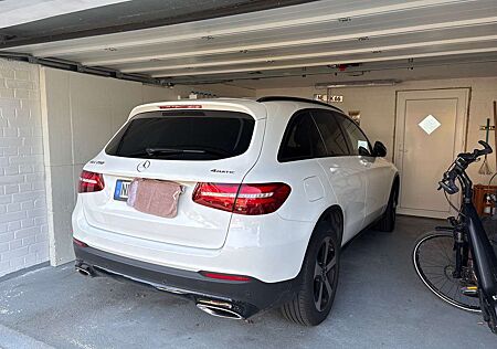 Mercedes-Benz GLC 250 4Matic 9G-TRONIC AMG Line