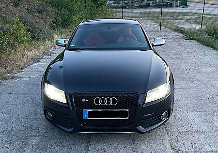 Audi S5 (Capristo)