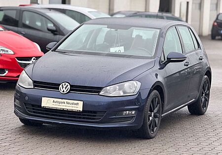 VW Golf Volkswagen VII Lim. Trendline BMT
