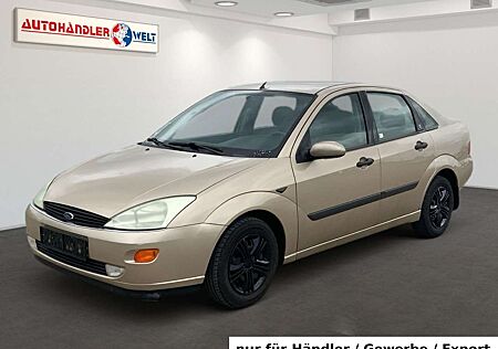 Ford Focus Lim. 1.6 16V Ghia Klimaanlage SHZ AHK