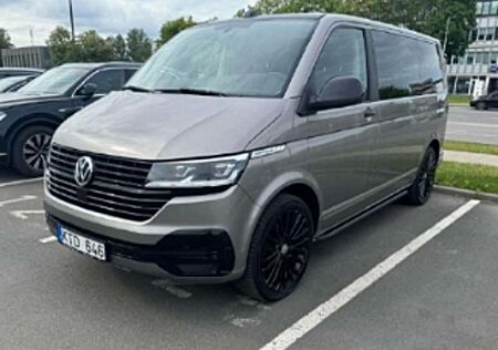 VW T6 Volkswagen .1 Multivan Trendline 2.0 TDI AHK Black LED 7-Sitze